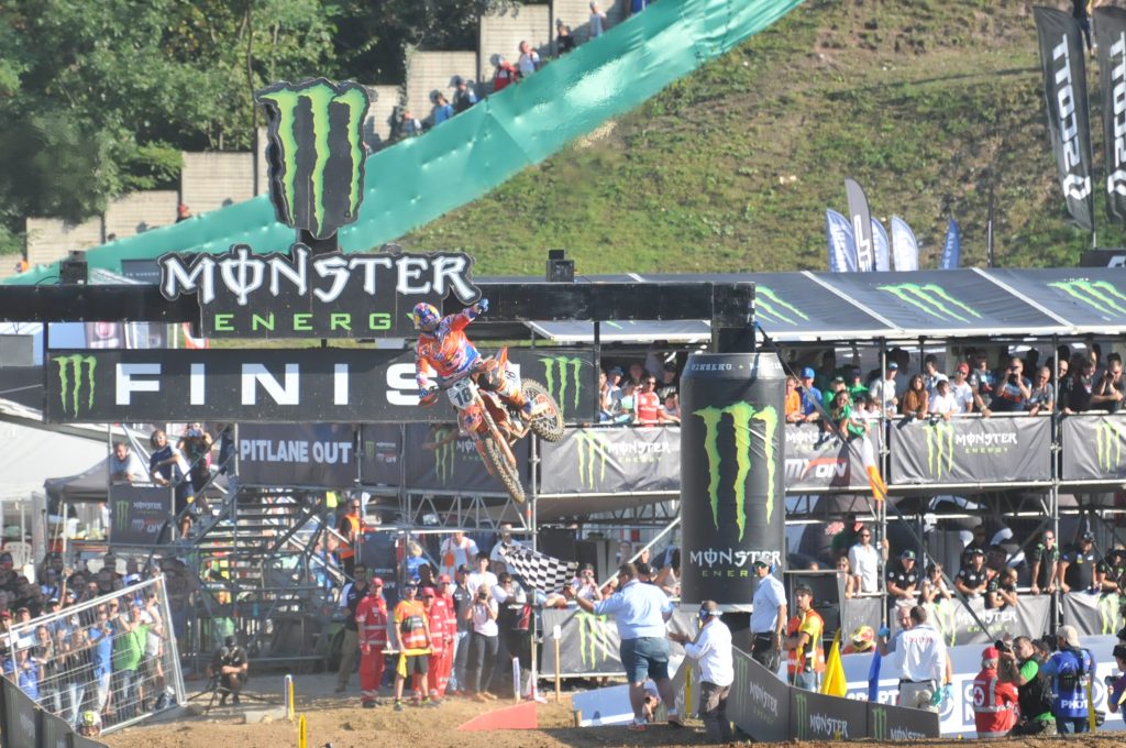 ハーリングスはオープンクラスで450で出場。カイローリもついていけない速さだった。